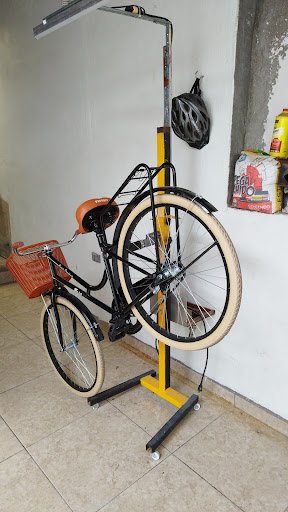 Taller de bicicletas Taller de Servicio y refacciones para bicicletas