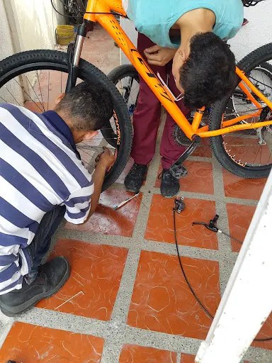 Imagen de Almacen Y Taller De Bicicletas Ninobike
