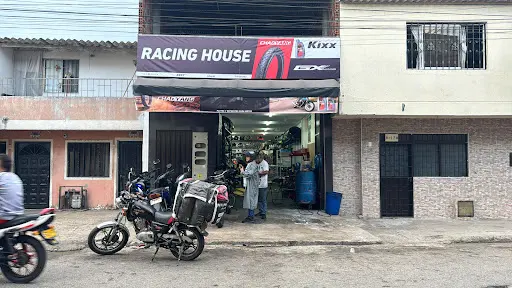 Imagen de Racing House