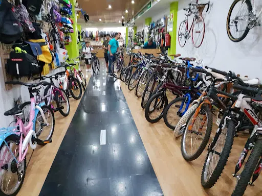 Imagen de Secondbike Madrid-taller Y Tienda De Bicicletas De Segunda Mano En Madrid