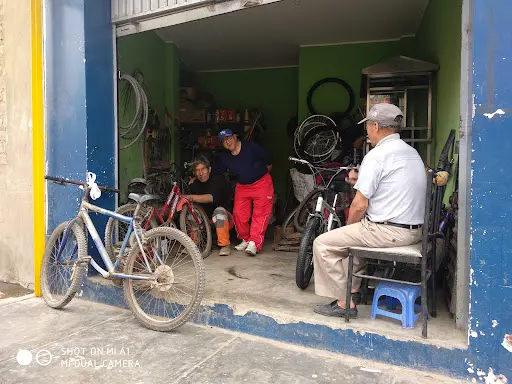 Imagen de Taller De Reparación Y Venta De Bicicletas "El Chino
