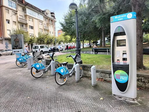Imagen de Tusbic. Estación De Bicicletas 12