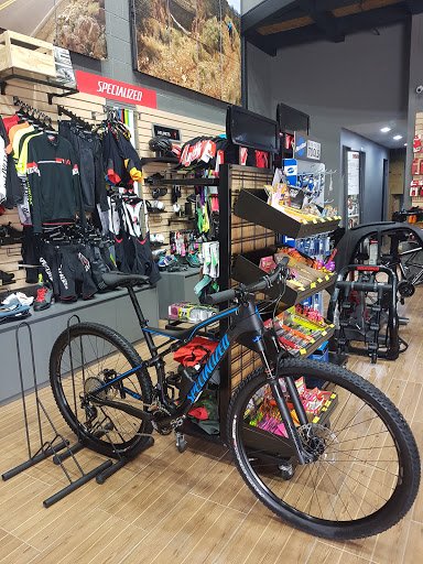 Taller de bicicletas SPECIALIZED LAGUNA. ComarcaCycling