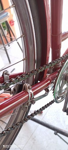 Taller de bicicletas Calavera Bikes