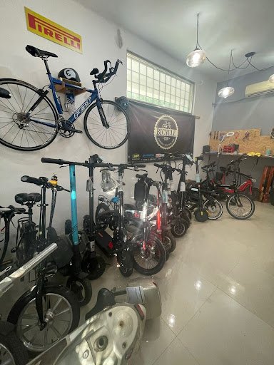 Taller de bicicletas Electric Squad
